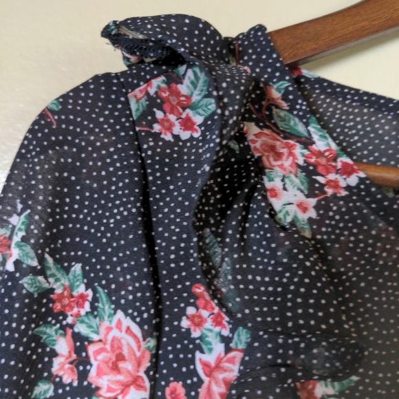 Torrid Black Floral Printed Sheer Blouse - Picture 5 of 8